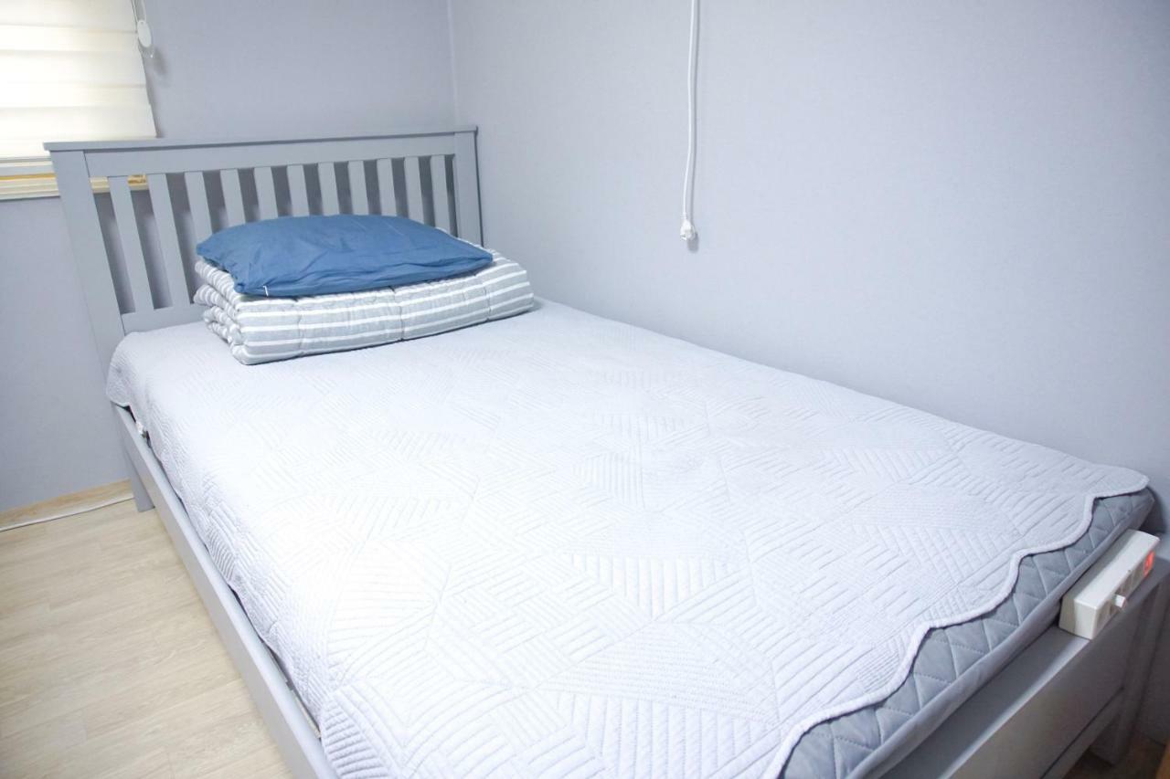 Bomulzip Hongdae Guesthouse Сеул Экстерьер фото